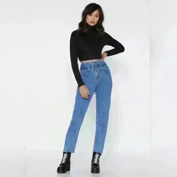 NWT Momokrom Nasty Gal Keep Up Belted Medium Wash High Waisted Blue Jeans $58 - Picture 1 of 15